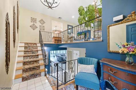 18 Reger Road Roxbury NJ 07876