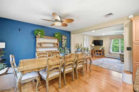 18 Reger Road Roxbury NJ 07876