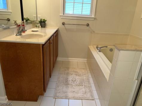 11 Stryker Road Franklin NJ 08873