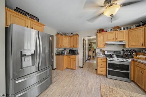 5 Worthington Road Knowlton NJ 07832