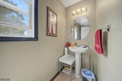 5 Worthington Road Knowlton NJ 07832