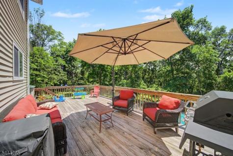 5 Worthington Road Knowlton NJ 07832
