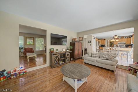 5 Worthington Road Knowlton NJ 07832