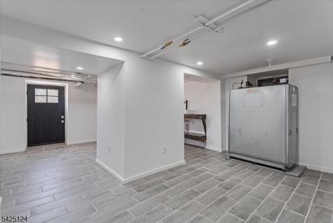 83 RT15 Lafayette NJ 07848