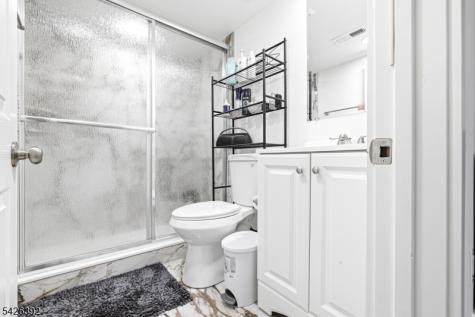 202 Arch Street Delran NJ 08075