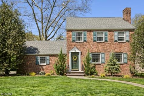 4 Indian Spring Road Cranford NJ 07016