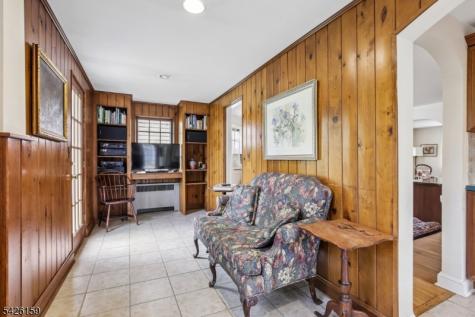 4 Indian Spring Road Cranford NJ 07016