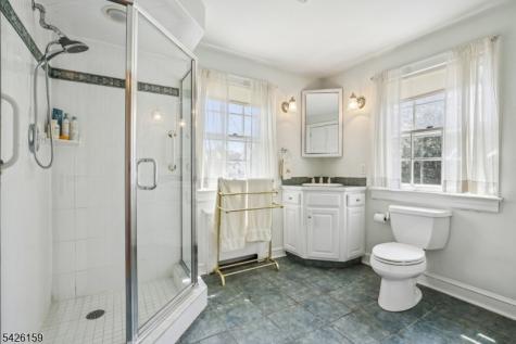 4 Indian Spring Road Cranford NJ 07016