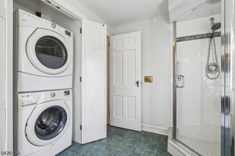 4 Indian Spring Road Cranford NJ 07016
