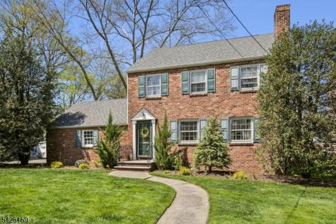 4 Indian Spring Road Cranford NJ 07016