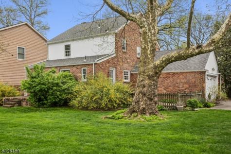 4 Indian Spring Road Cranford NJ 07016