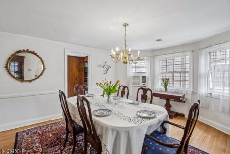 4 Indian Spring Road Cranford NJ 07016
