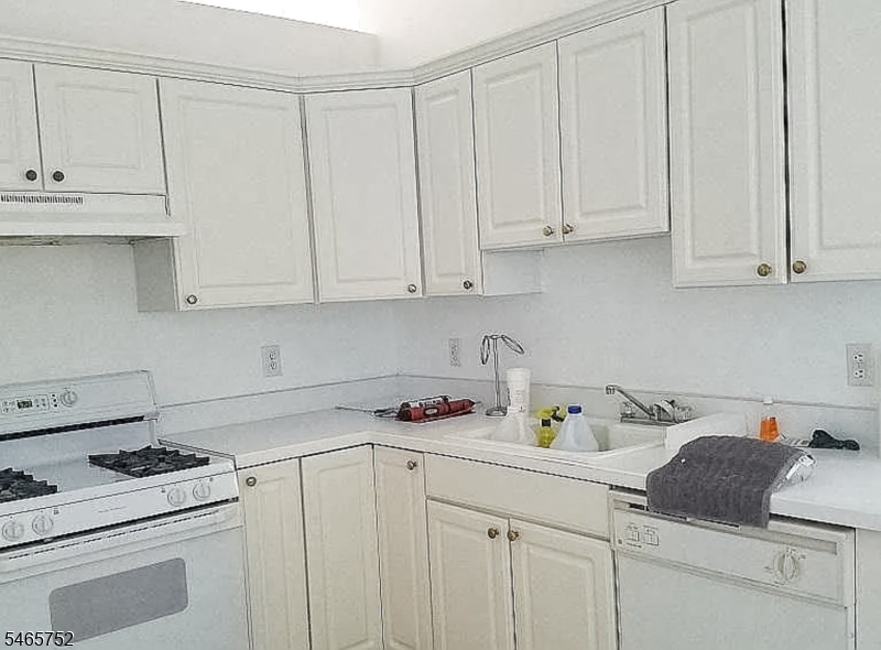 193 Mary Court Bridgewater NJ 08807