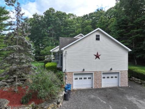 29 Millville Road Montague NJ 07827