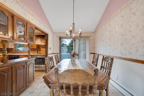 11 Kilmer Drive Woodbridge NJ 07067