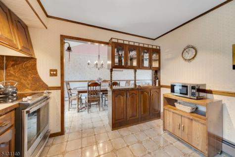 11 Kilmer Drive Woodbridge NJ 07067