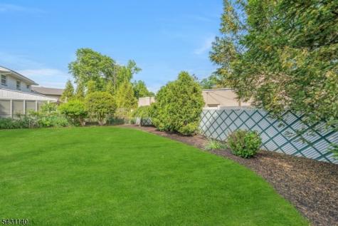 11 Kilmer Drive Woodbridge NJ 07067