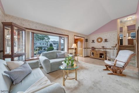 11 Kilmer Drive Woodbridge NJ 07067