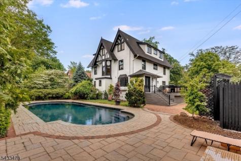 2 Russell Terrace Montclair NJ 07042
