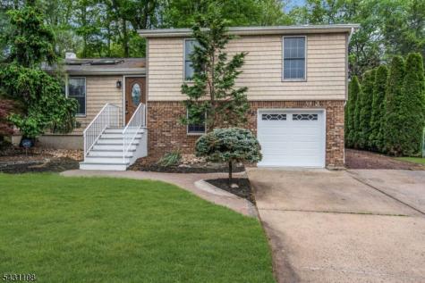 66 Dayton Road Jamesburg NJ 08831