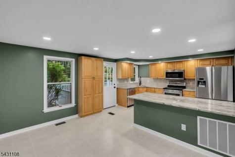66 Dayton Road Jamesburg NJ 08831