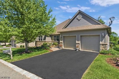 14 Wentworth Court Hardyston NJ 07419