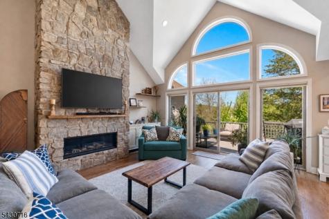 14 Wentworth Court Hardyston NJ 07419