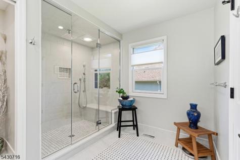 14 Wentworth Court Hardyston NJ 07419
