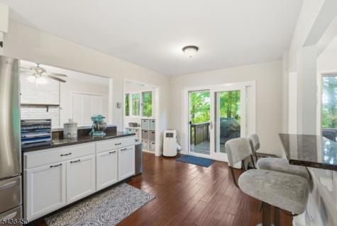 3 Crows Nest Road Byram NJ 07821