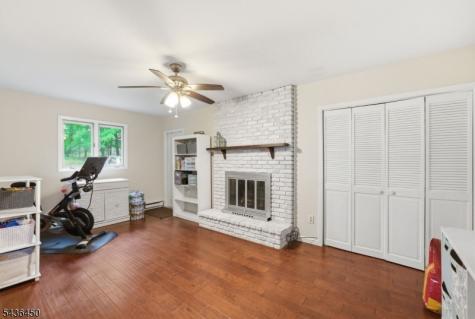 3 Crows Nest Road Byram NJ 07821