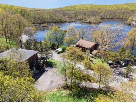 137 S Shore Road Byram NJ 07821