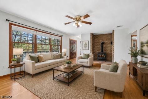 137 S Shore Road Byram NJ 07821