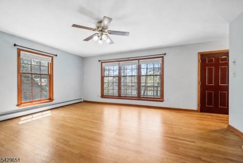 137 S Shore Road Byram NJ 07821