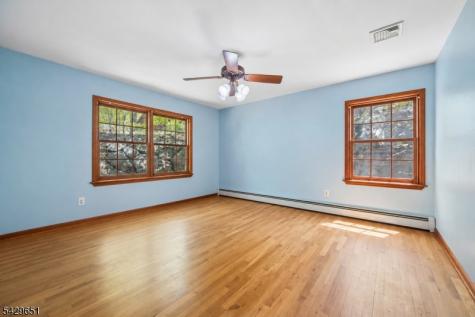 137 S Shore Road Byram NJ 07821