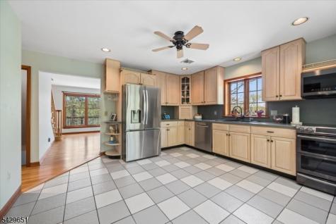 137 S Shore Road Byram NJ 07821