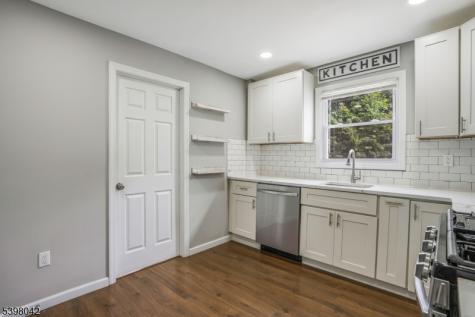 16 Pleasant Avenue Belleville NJ 07109