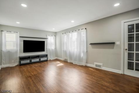 16 Pleasant Avenue Belleville NJ 07109