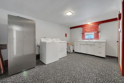 117 Yantacaw Brook Road Montclair NJ 07043