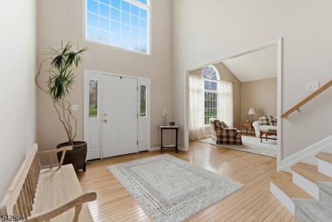 203 Lauren Way Greenwich NJ 08804