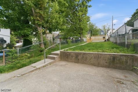 58 Bennett Street Phillipsburg NJ 08865