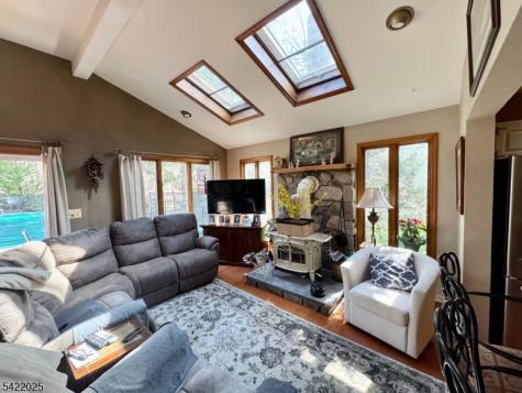 202 Millbrook Road Hardwick NJ 07825
