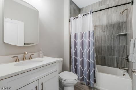 31 Tate Road Raritan NJ 08822
