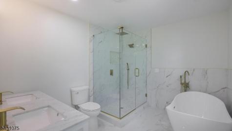 941 Beverly Drive Westfield NJ 07090