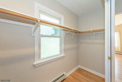 18 N Hillside Avenue Roxbury NJ 07876