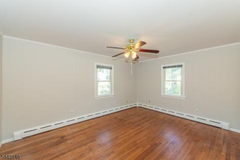 18 N Hillside Avenue Roxbury NJ 07876
