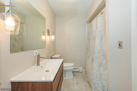 18 N Hillside Avenue Roxbury NJ 07876