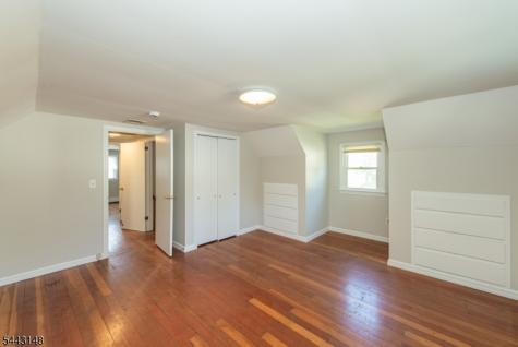 18 N Hillside Avenue Roxbury NJ 07876