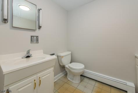 18 N Hillside Avenue Roxbury NJ 07876