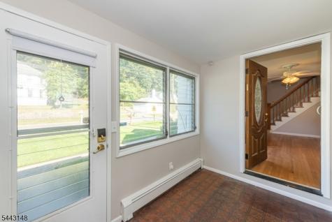18 N Hillside Avenue Roxbury NJ 07876