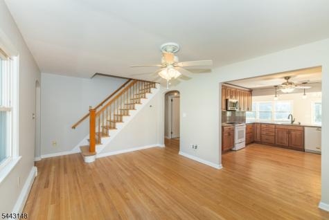 18 N Hillside Avenue Roxbury NJ 07876